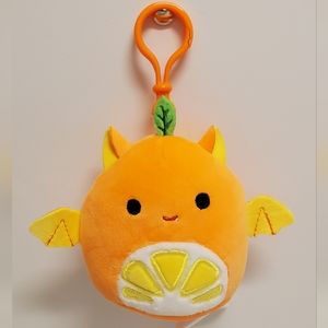 Barnet the Orange Fruit Bat Blacklight Squishmallow 3.5" Clip NWT